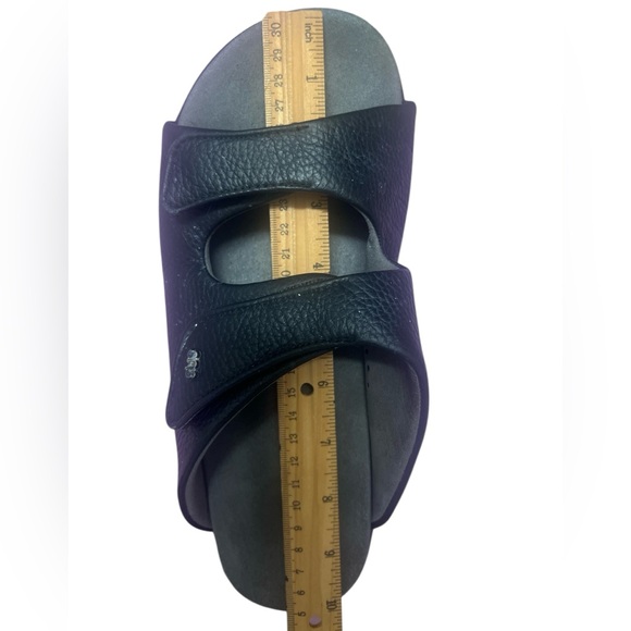 SAS Women’s Black Leather Slide Sandals - Picture 10 of 10